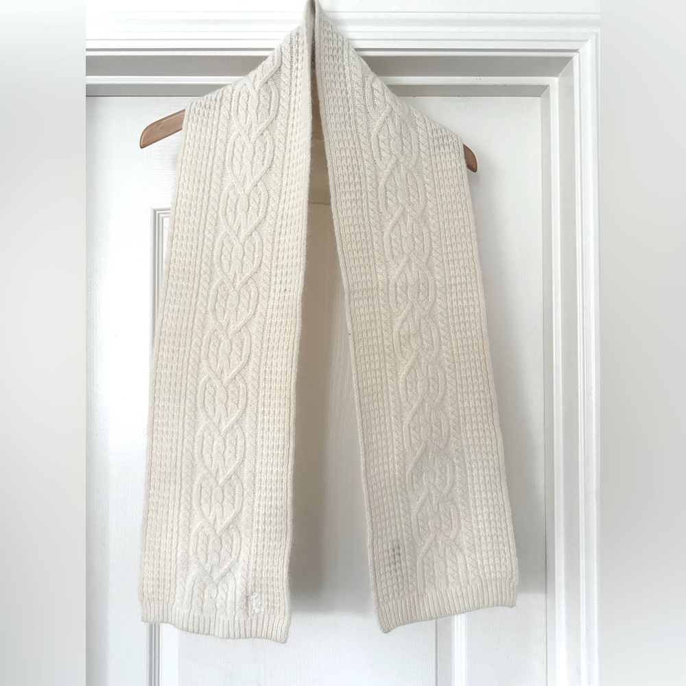 LAUREN RALPH LAUREN Cream Cableknit Wool & Angora Scarf